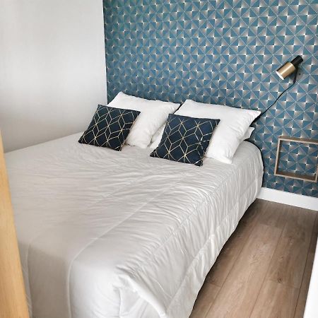 Appartement Lumineux Avec Balcon Et Parking Cherbourg-en-Cotentin Kültér fotó