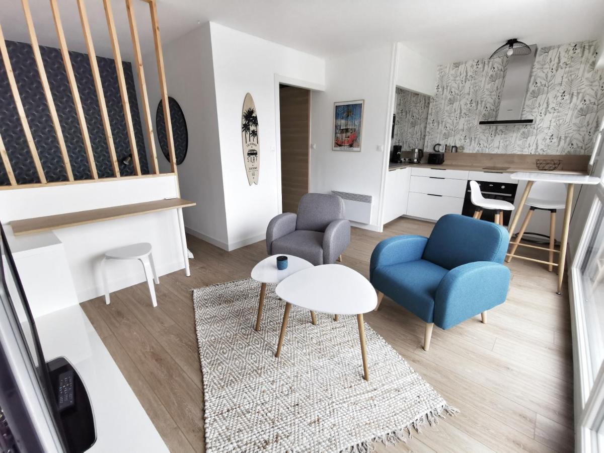 Appartement Lumineux Avec Balcon Et Parking Cherbourg-en-Cotentin Kültér fotó