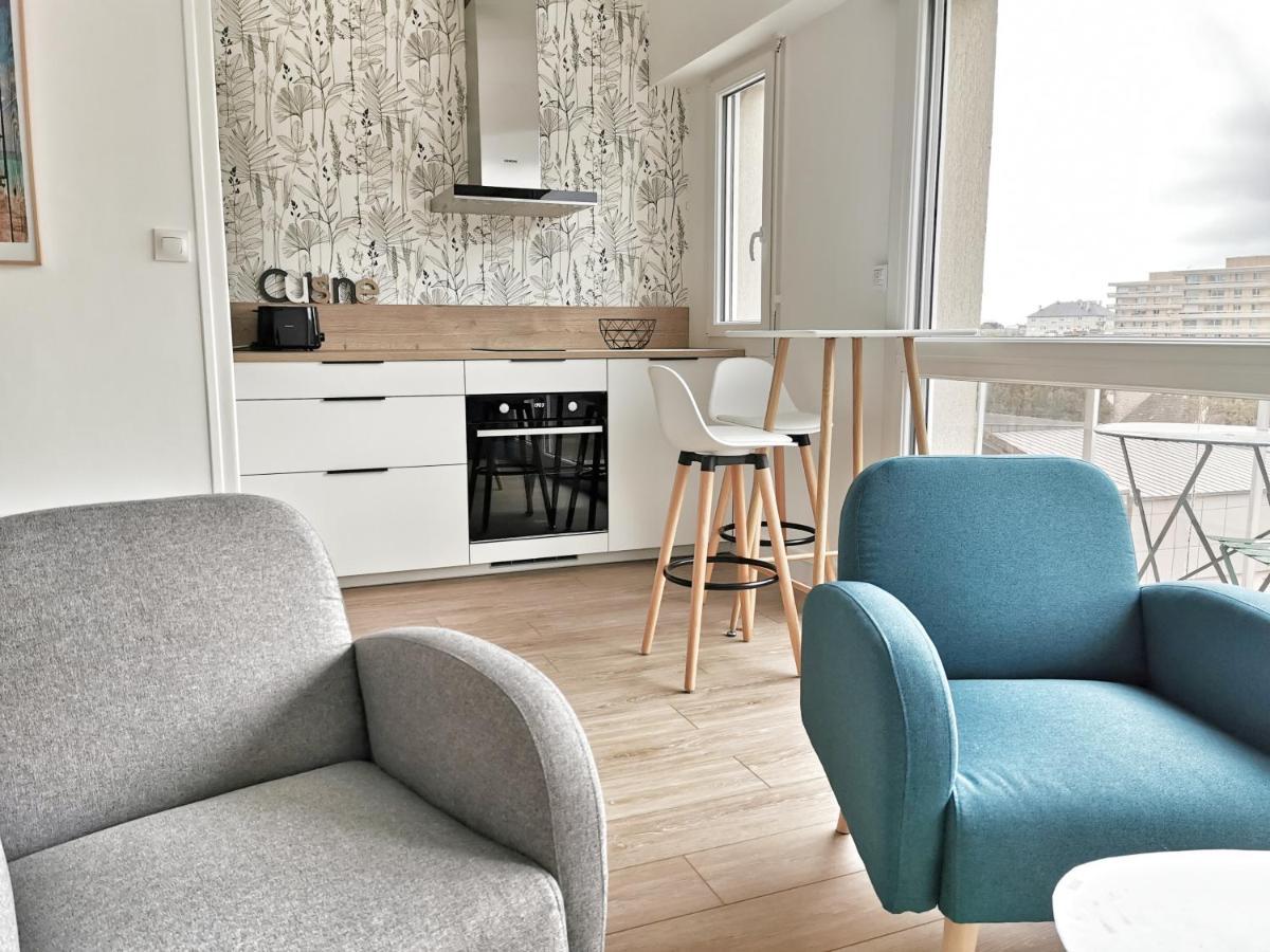 Appartement Lumineux Avec Balcon Et Parking Cherbourg-en-Cotentin Kültér fotó