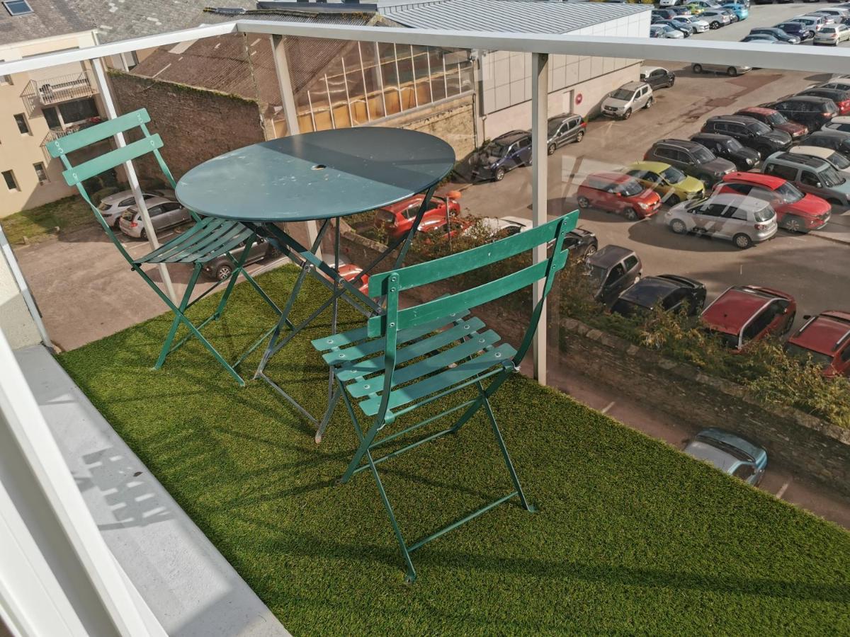 Appartement Lumineux Avec Balcon Et Parking Cherbourg-en-Cotentin Kültér fotó
